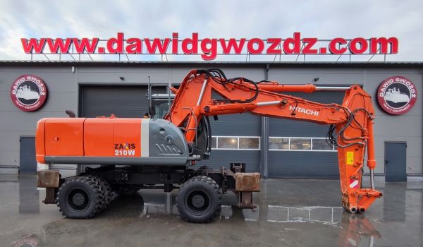 HITACHI ZX210W
